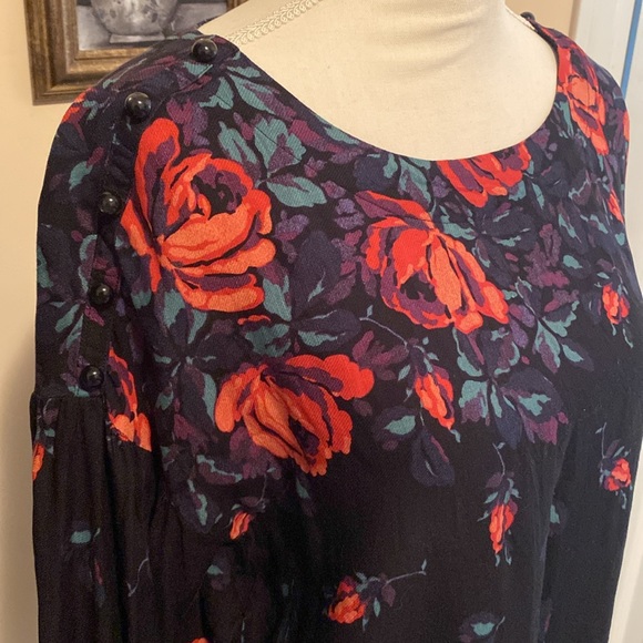Maeve Anthropologie Floral Top Size Large - Picture 3 of 4